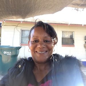 Meet your Posher, Nadine